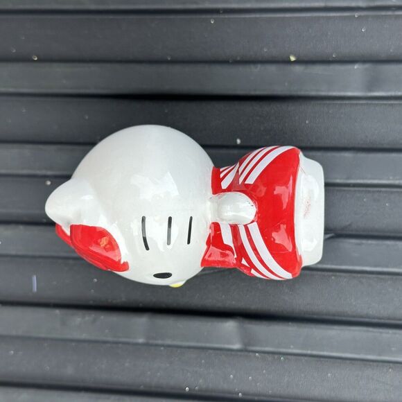 Hello Kitty Christmas Ceramic Salt and Pepper Shakers Sanrio New! Rare 2023 - Picture 12 of 15